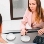 تجربتي مع تكبير الثدي بالسيليكون
